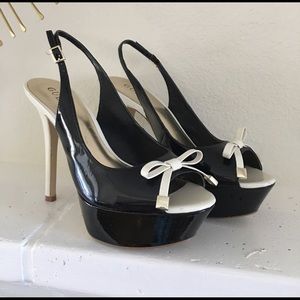 Seeking these heels in 8 1/2 or 9
